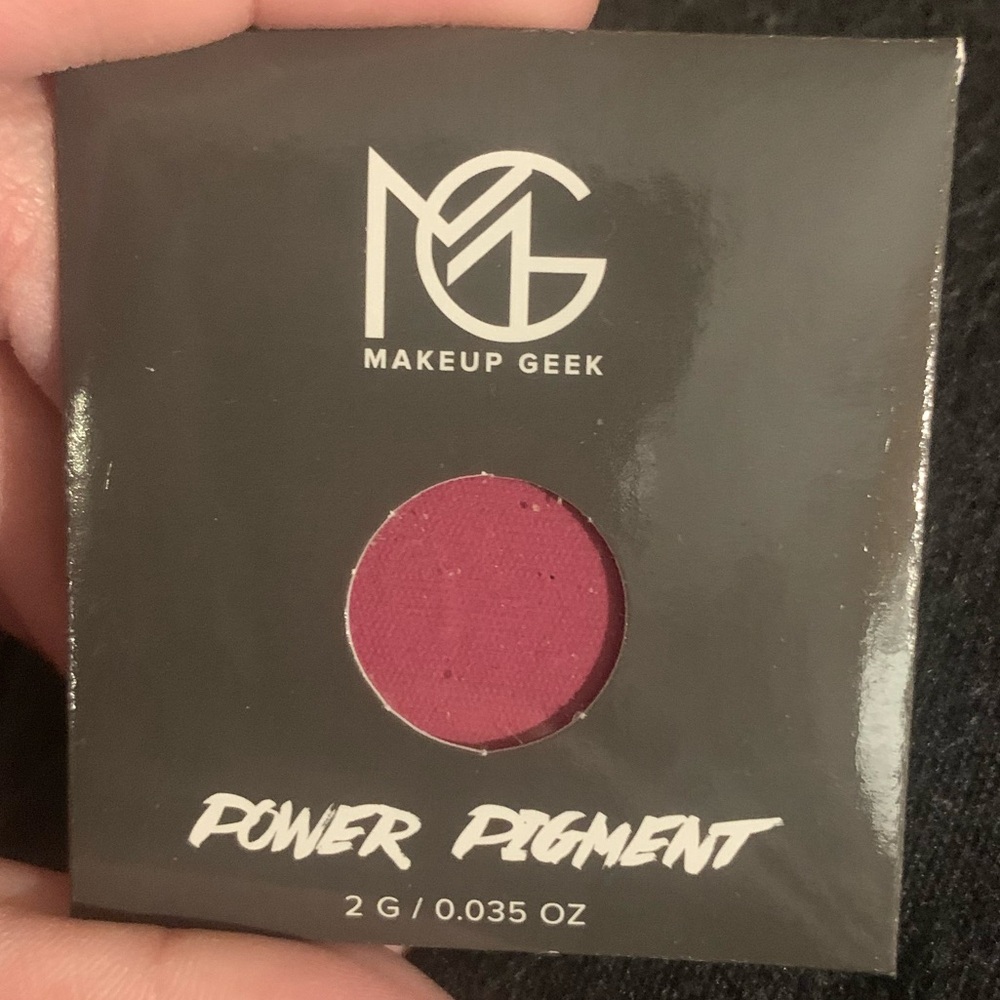 2/$15 Makeup Geek Power Pigment Eyeshadow Single